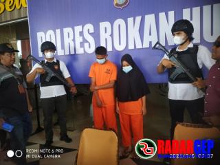 Telantarkan Bayi Hasil Hubungan Gelap, Sepasang Kekasih Diringkus Polisi